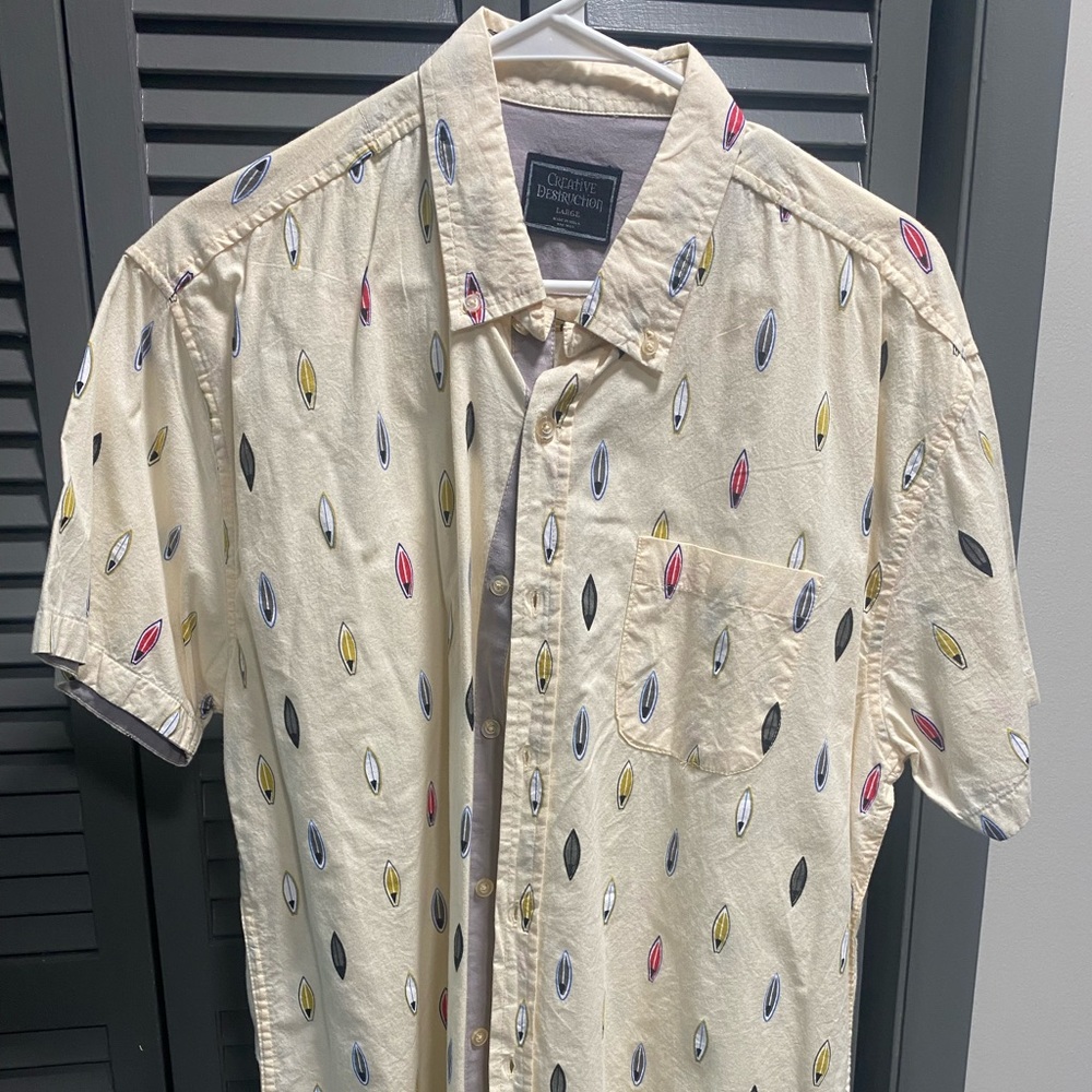 Creative Destruction men’s short sleeve dress shirt. Size large. 100% cotton